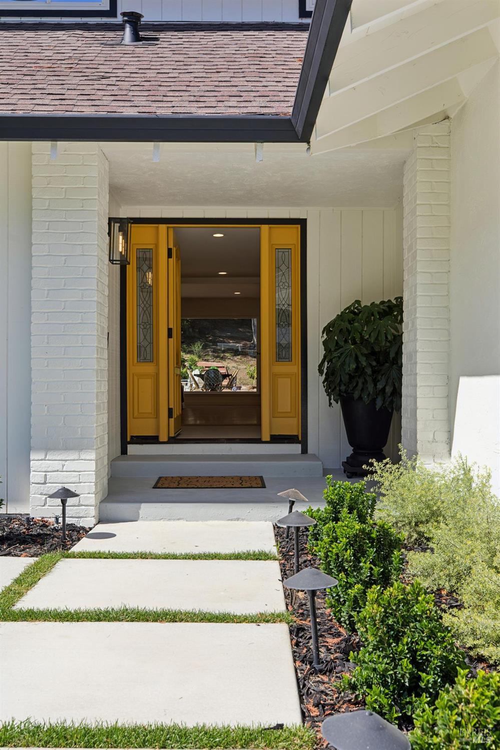 10 Pebble Beach Drive
