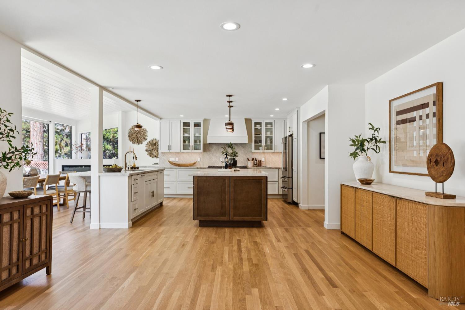 10 Pebble Beach Drive