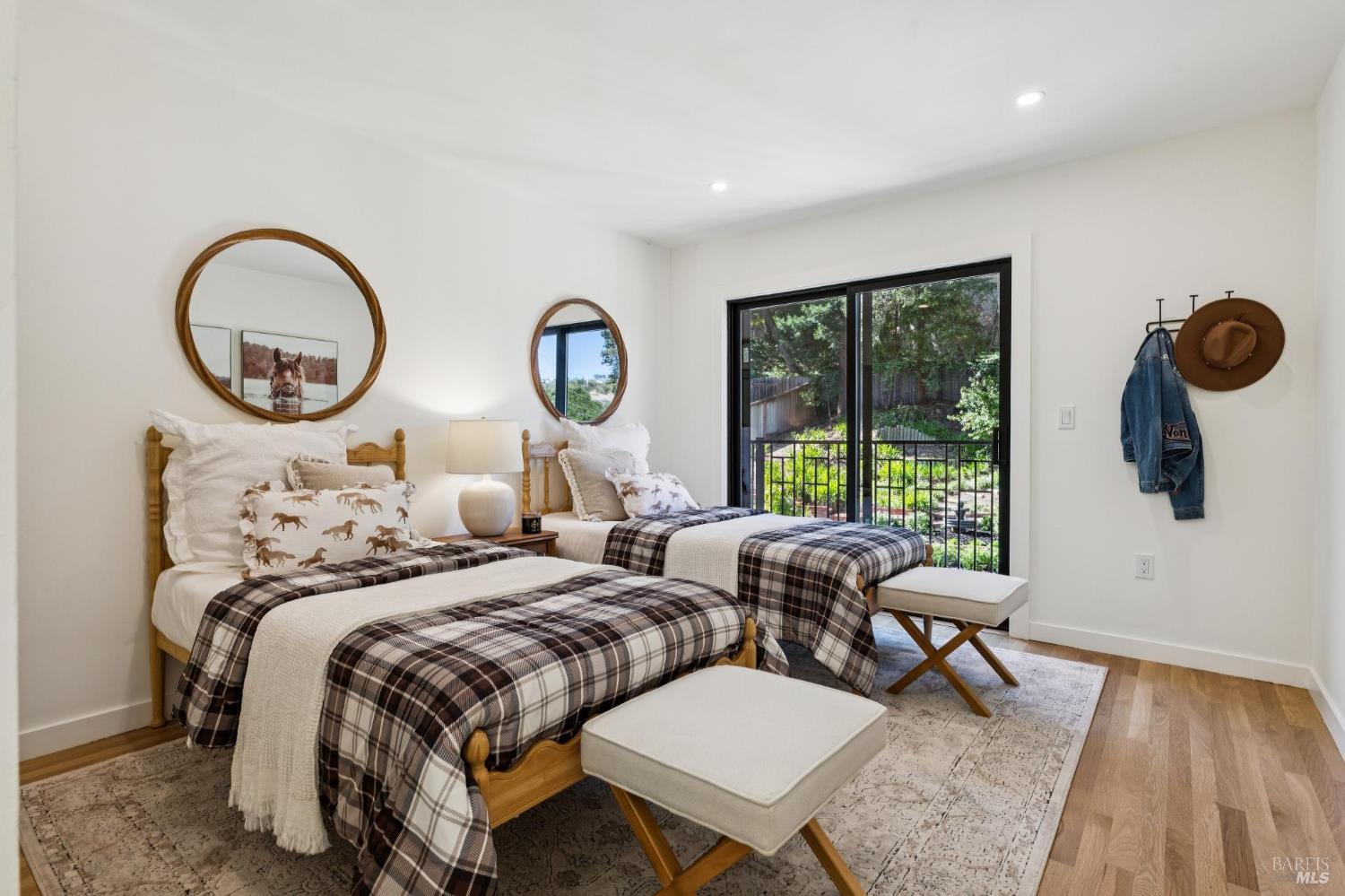 10 Pebble Beach Drive