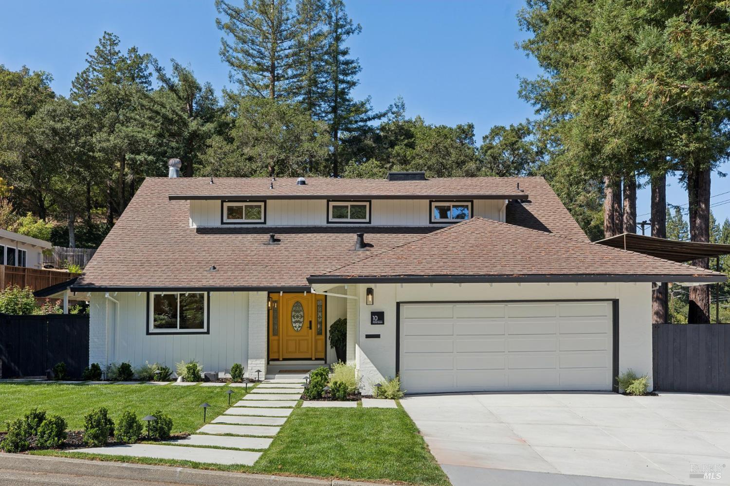 10 Pebble Beach Drive
