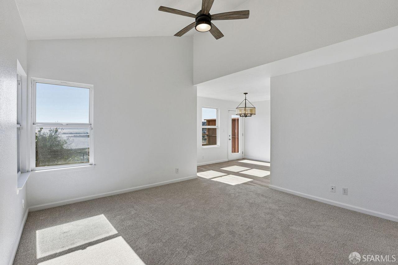 59 Kiska Rd
