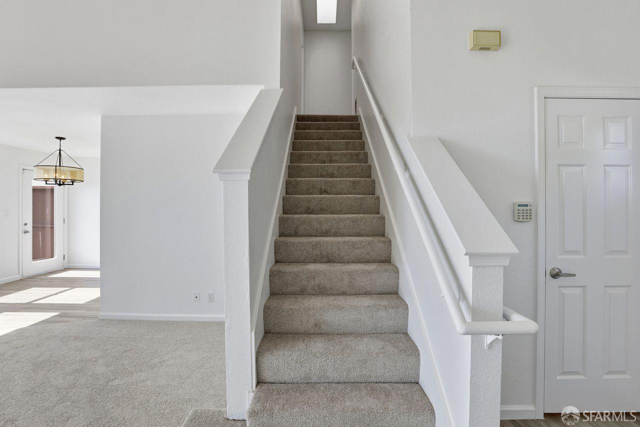 59 Kiska Rd