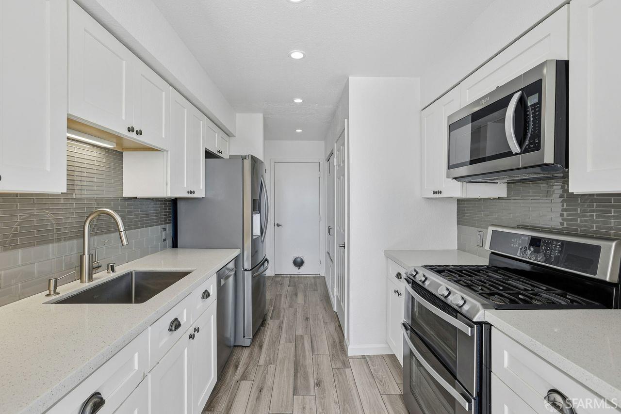 59 Kiska Rd