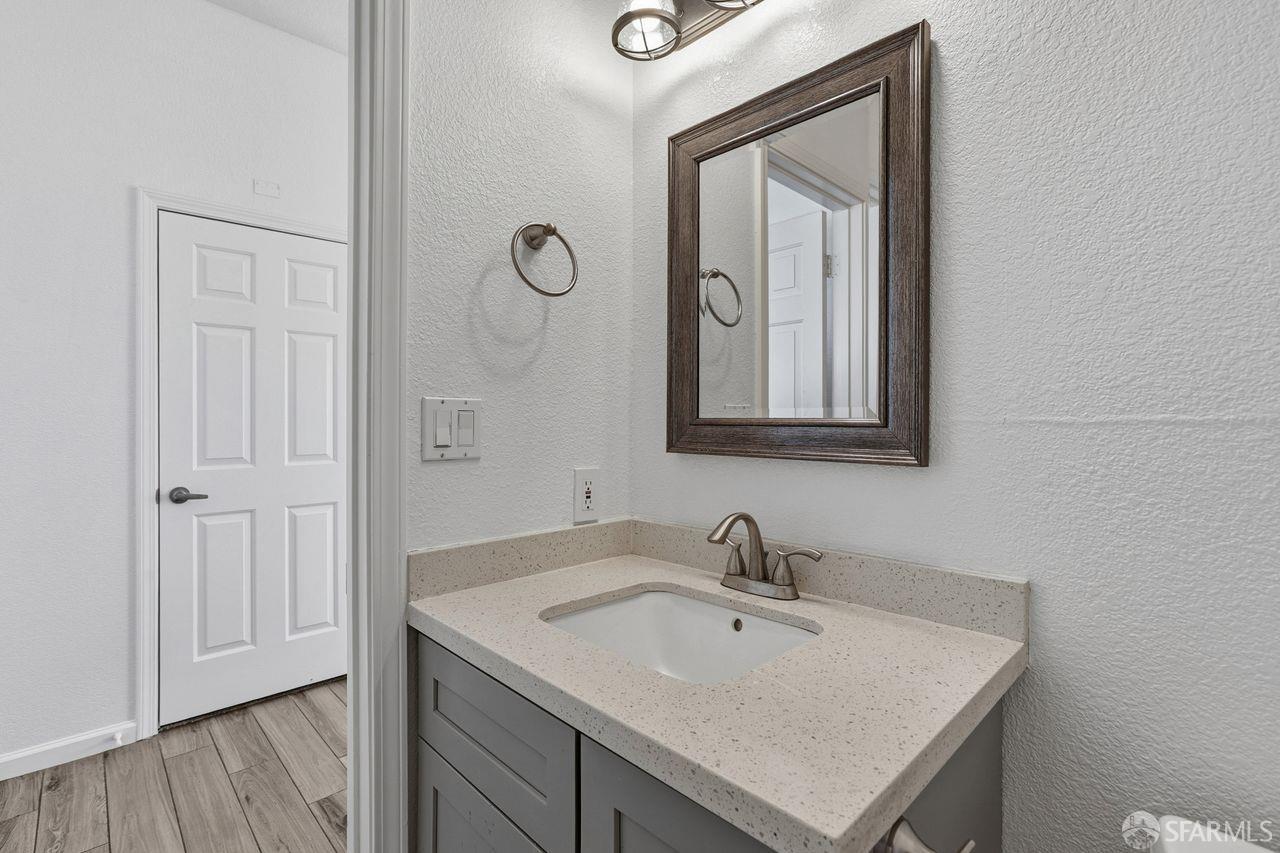 59 Kiska Rd