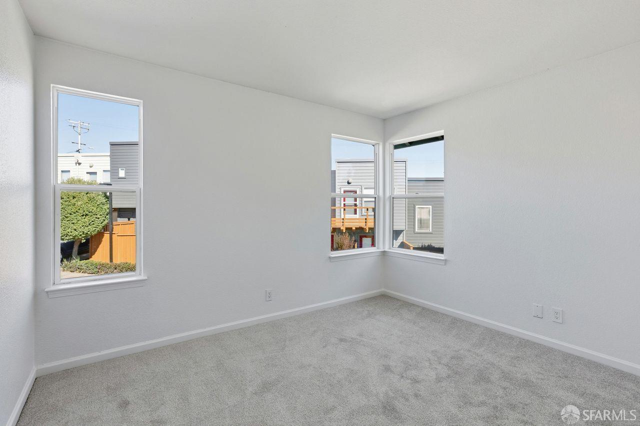 59 Kiska Rd
