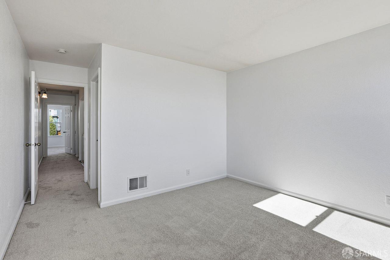 59 Kiska Rd