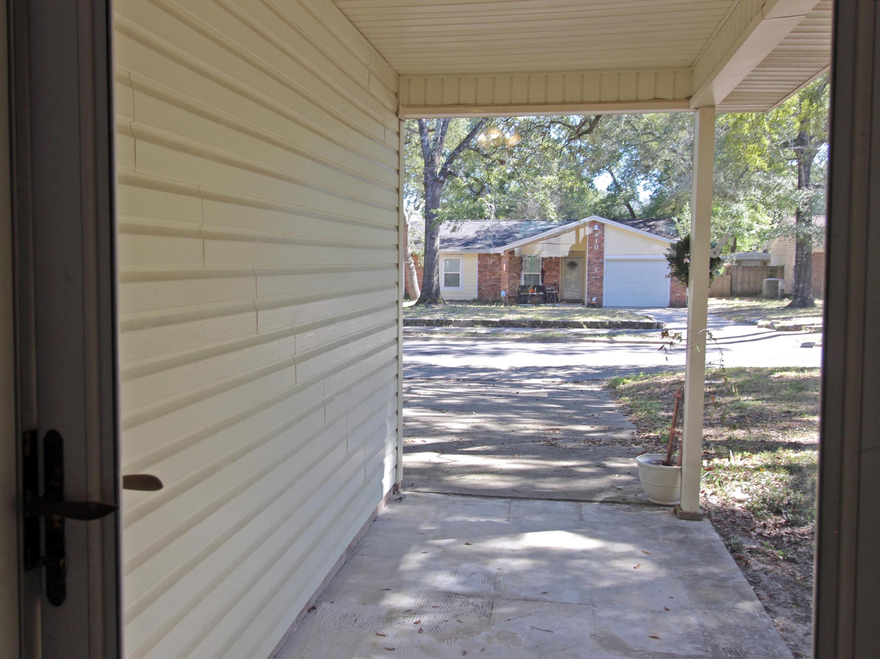 309 Goldenrod Court