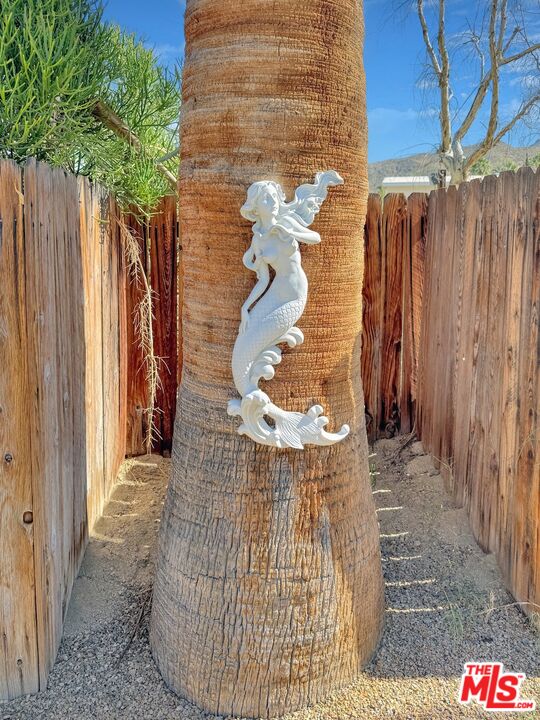 68125 Valley Vista Dr