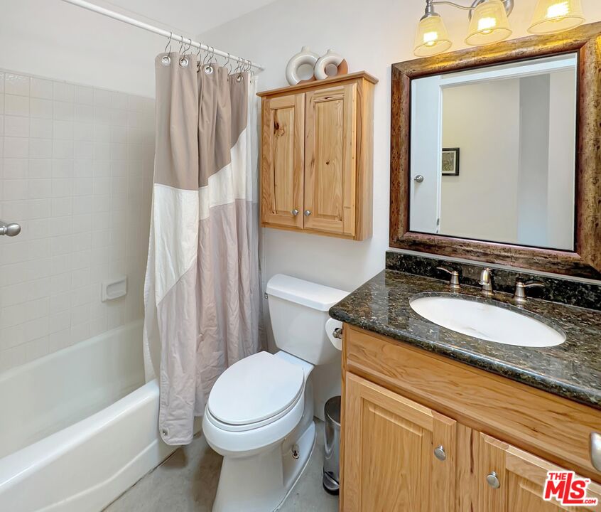 68125 Valley Vista Dr