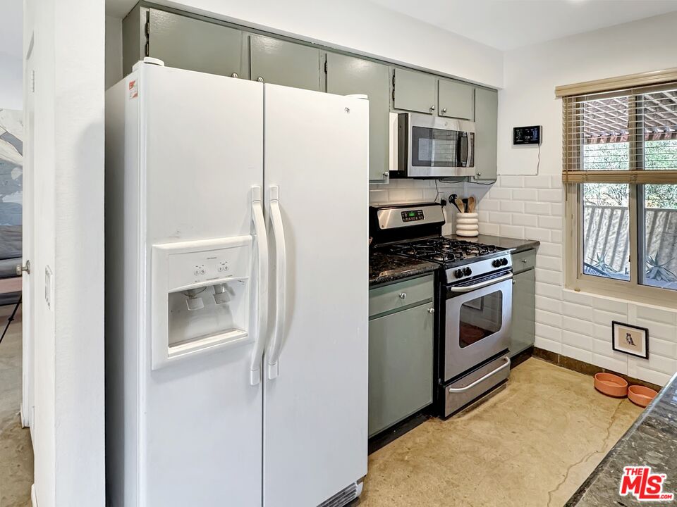 68125 Valley Vista Dr