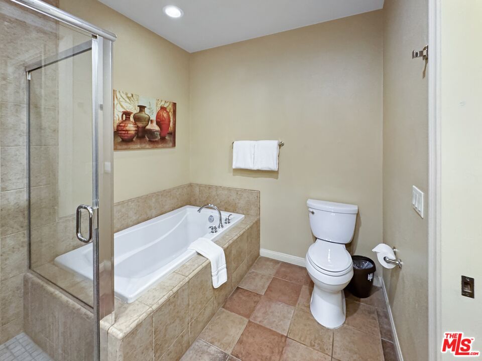 48672 Legacy Dr