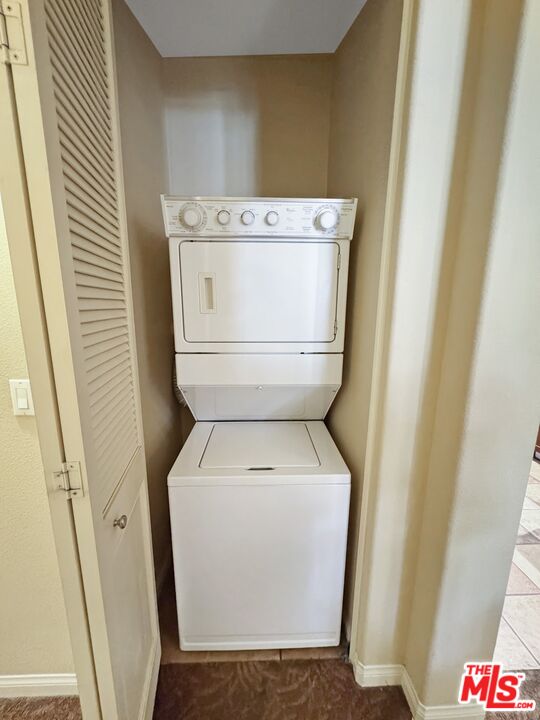 48672 Legacy Dr