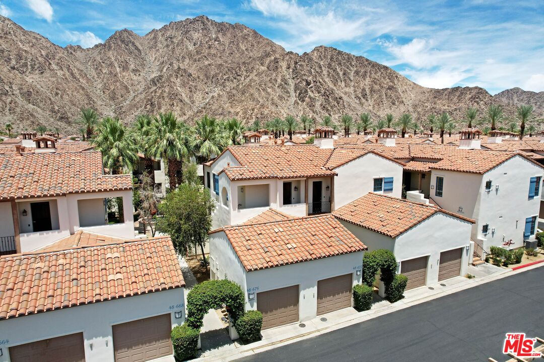 48672 Legacy Dr