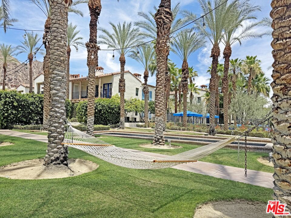 48696 Legacy Dr