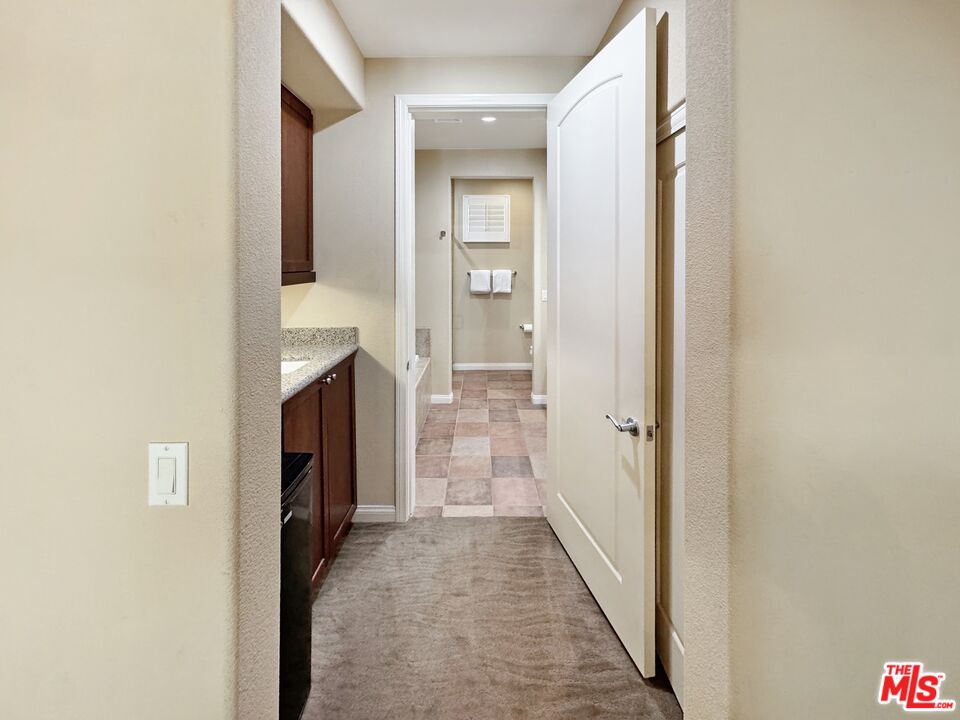 48696 Legacy Dr