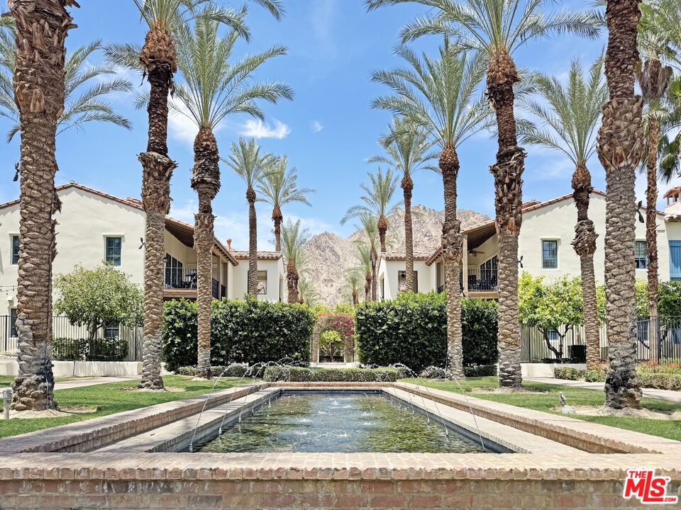 48696 Legacy Dr