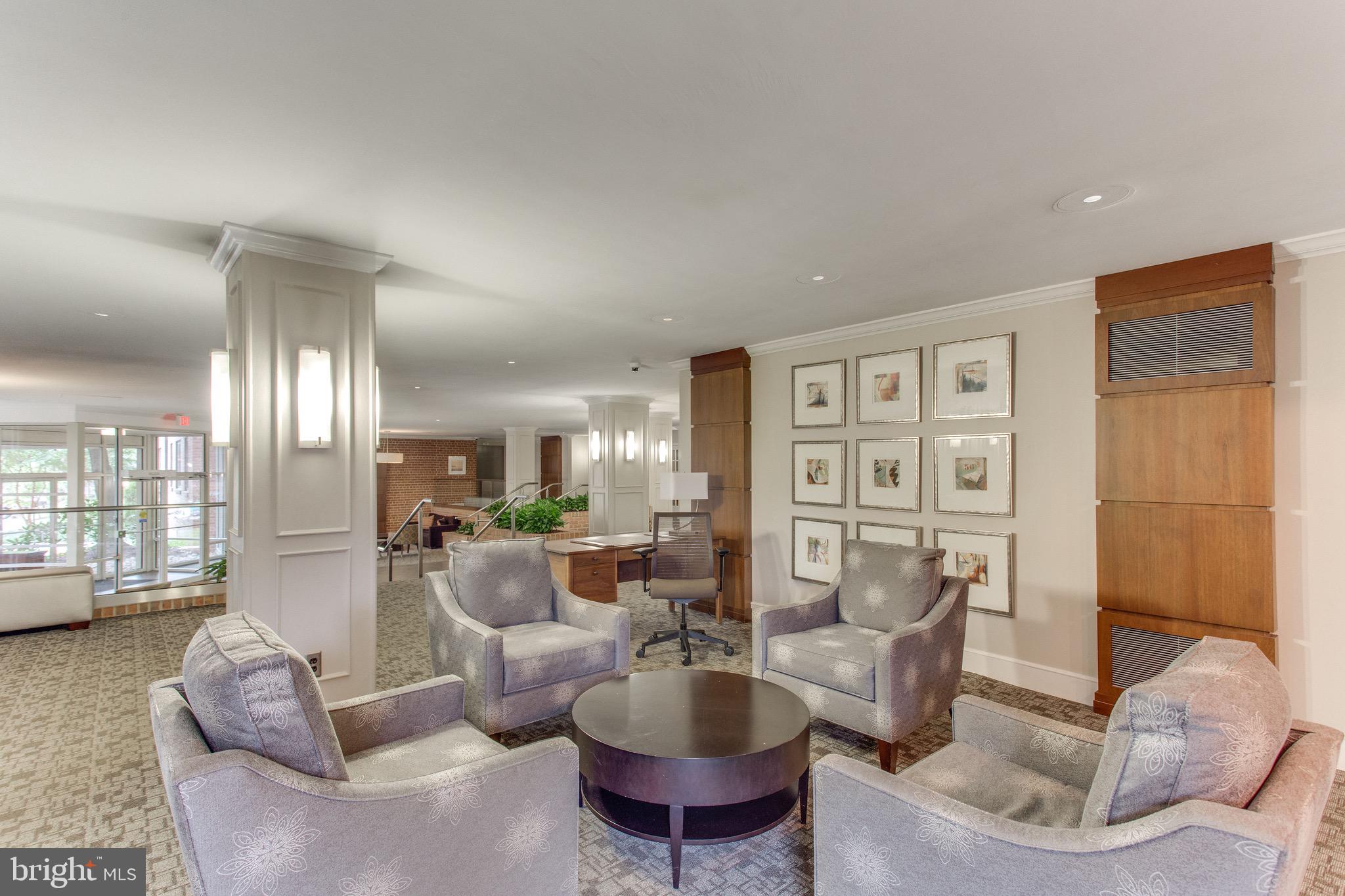 3000 Spout Run Pkwy #B502