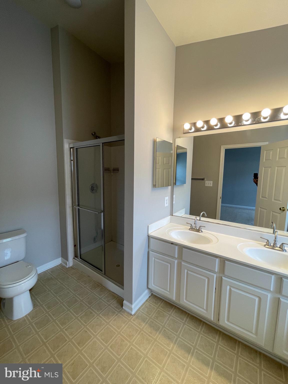 2511 Golden Harvest Ct