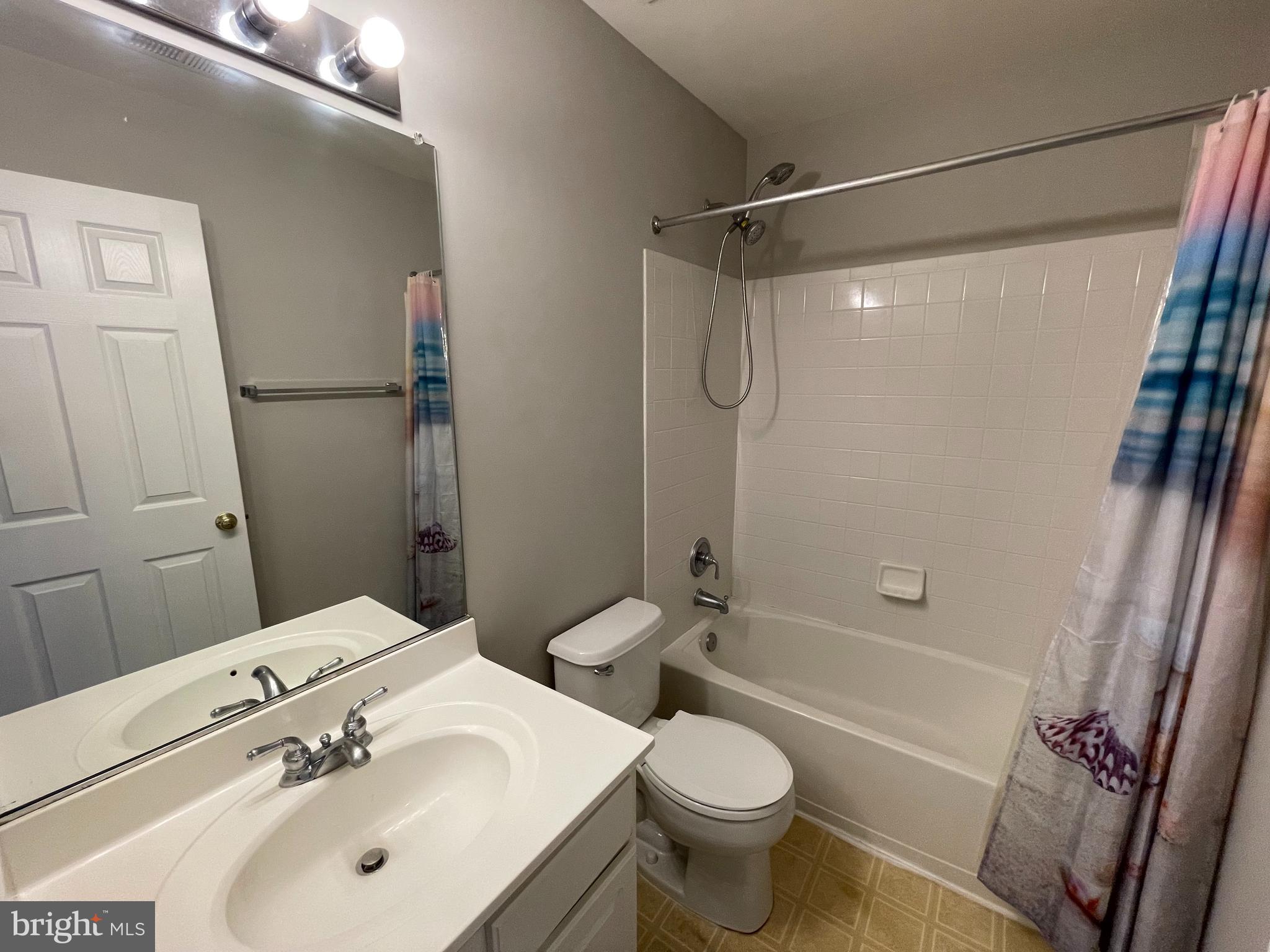 2511 Golden Harvest Ct