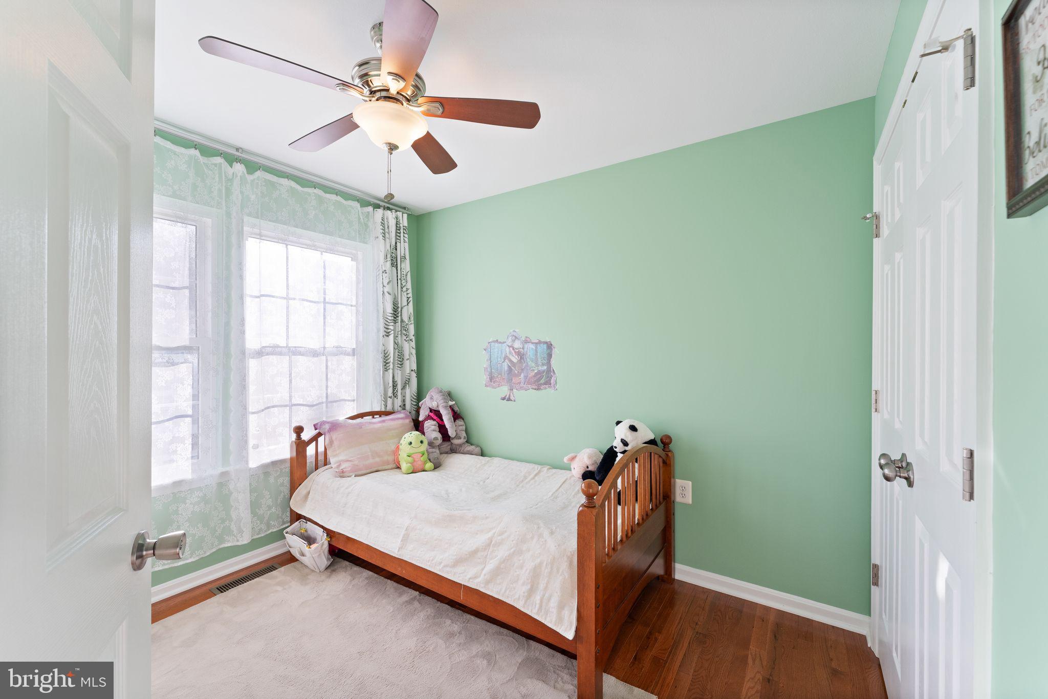 4094 Fountainside Ln