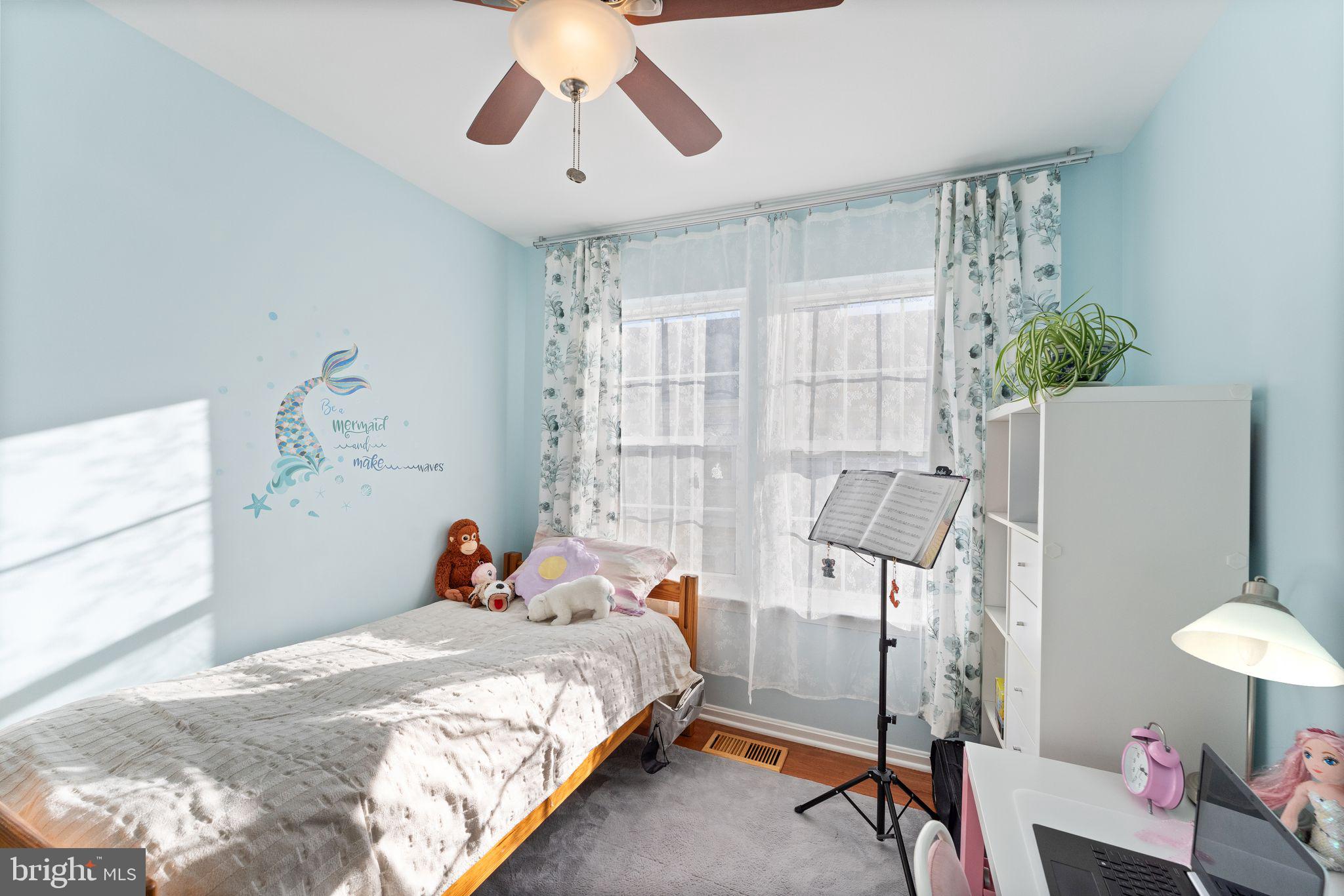 4094 Fountainside Ln