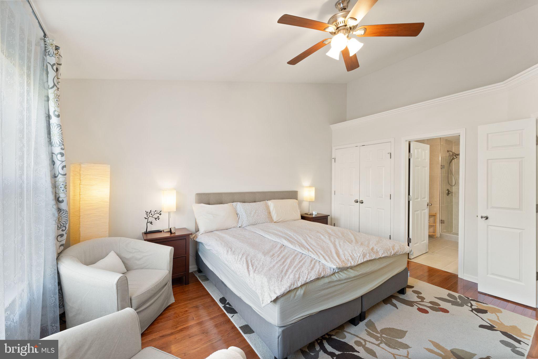 4094 Fountainside Ln