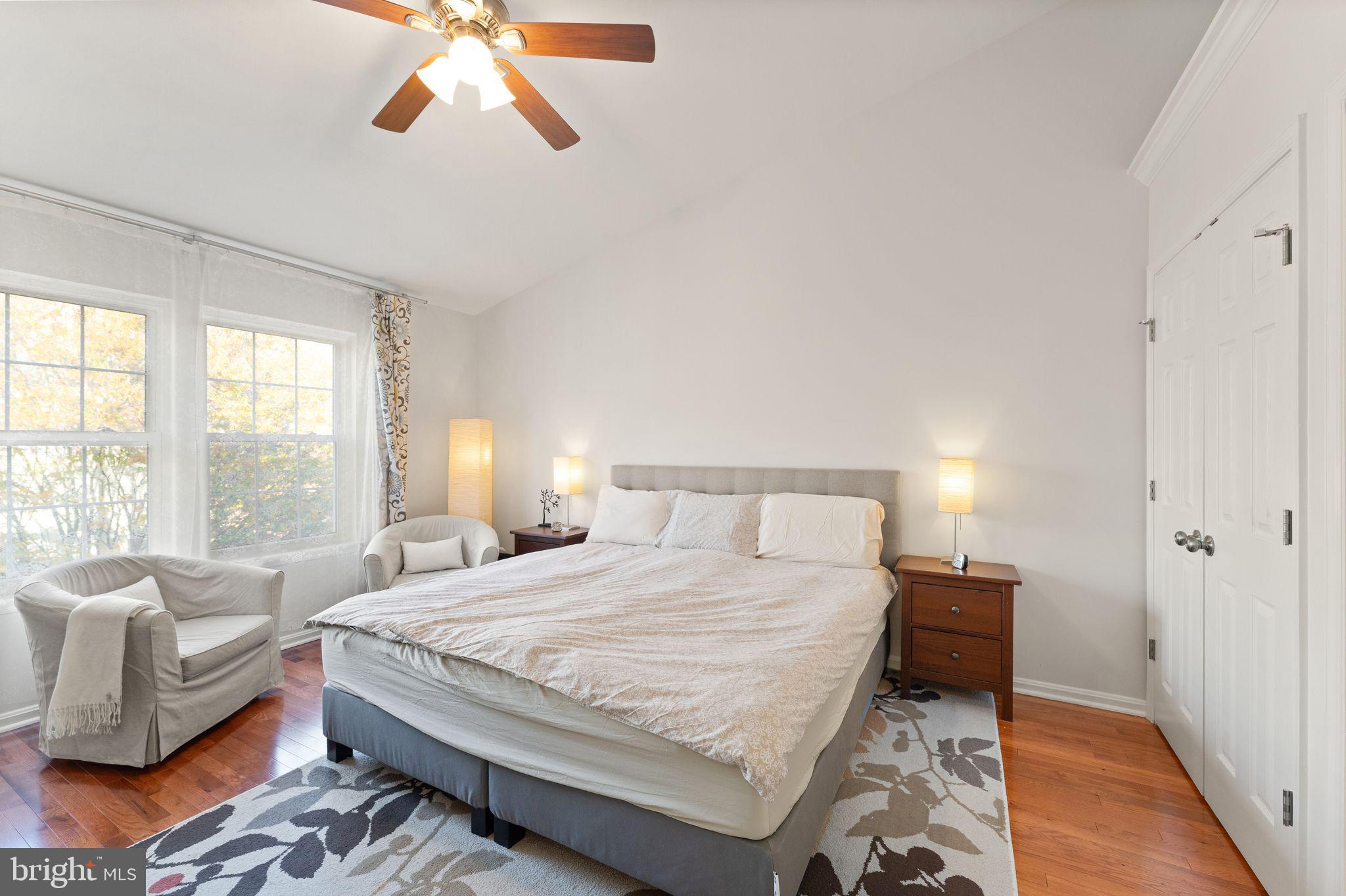 4094 Fountainside Ln