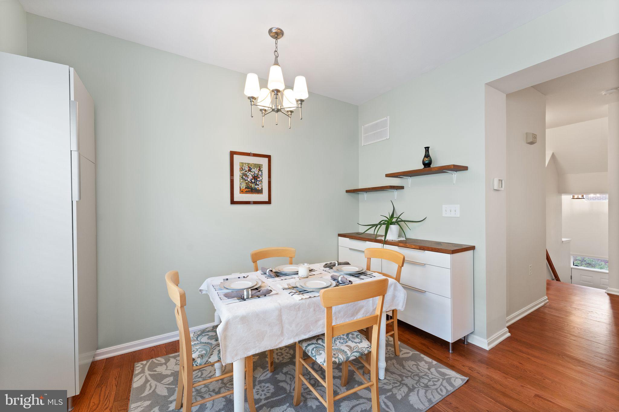 4094 Fountainside Ln