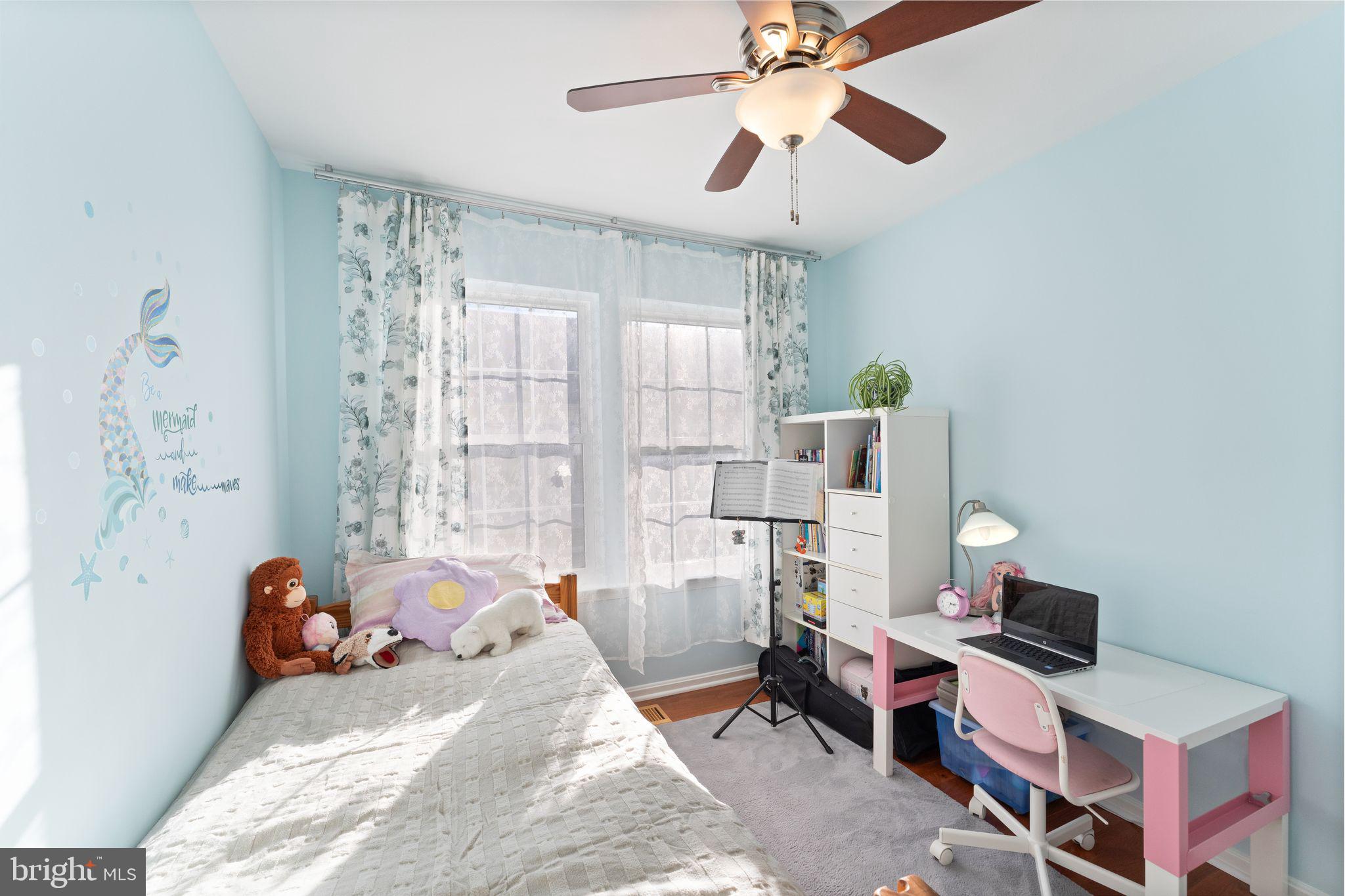 4094 Fountainside Ln