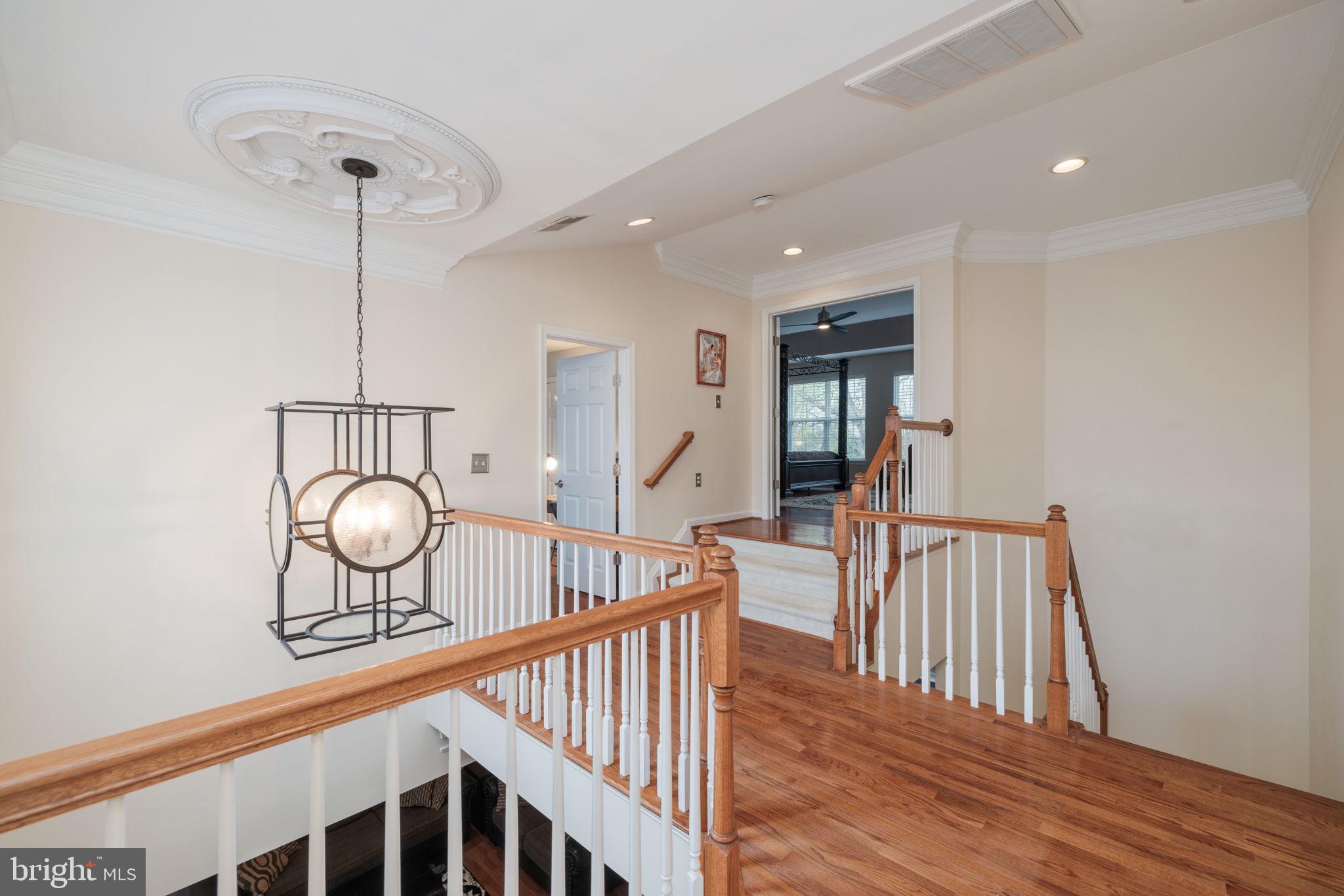 7226 Lyndam Hill Cir