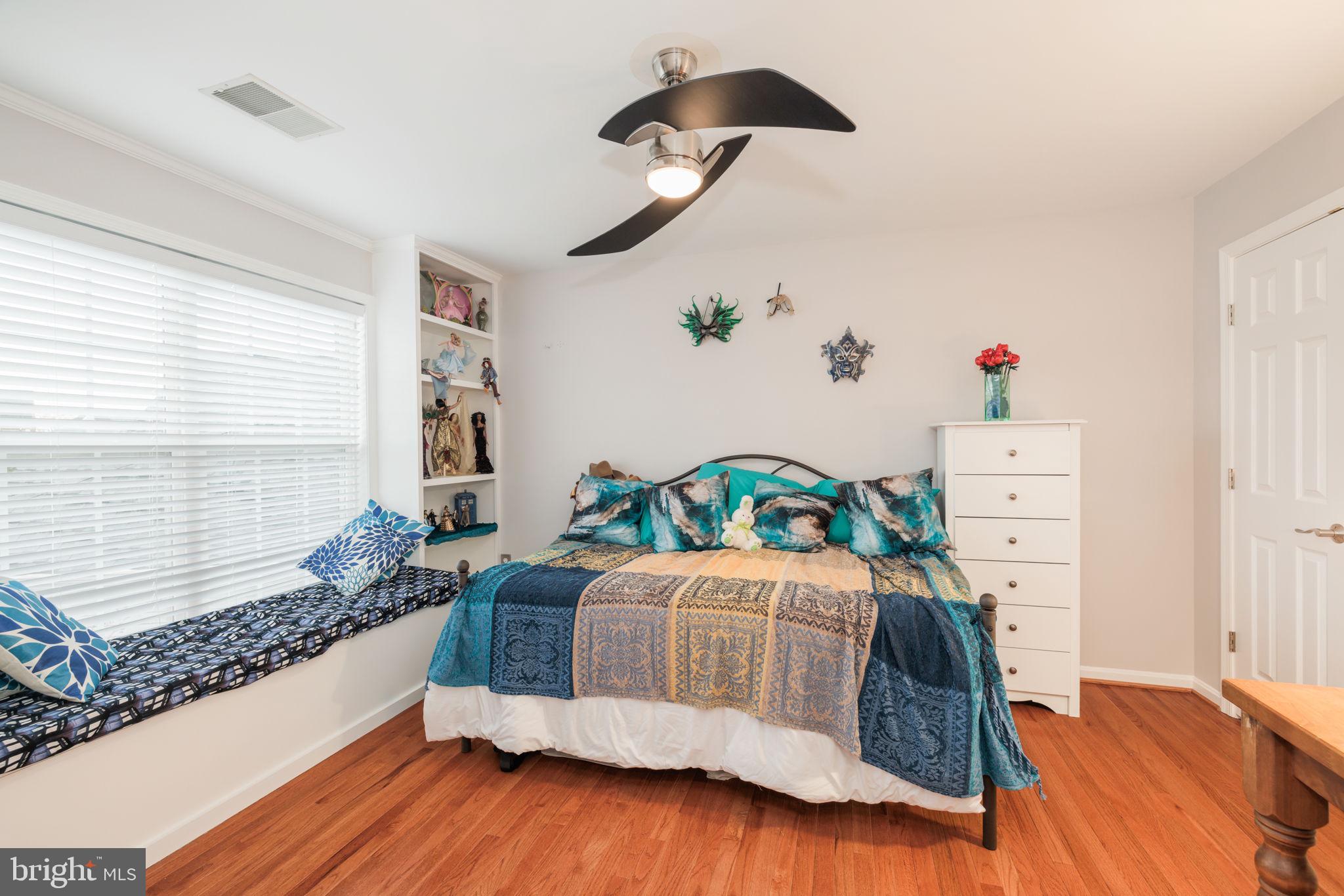 7226 Lyndam Hill Cir