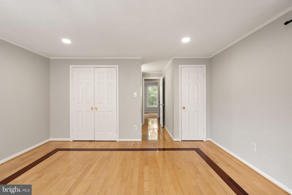 1700 QUIETREE DRIVE
