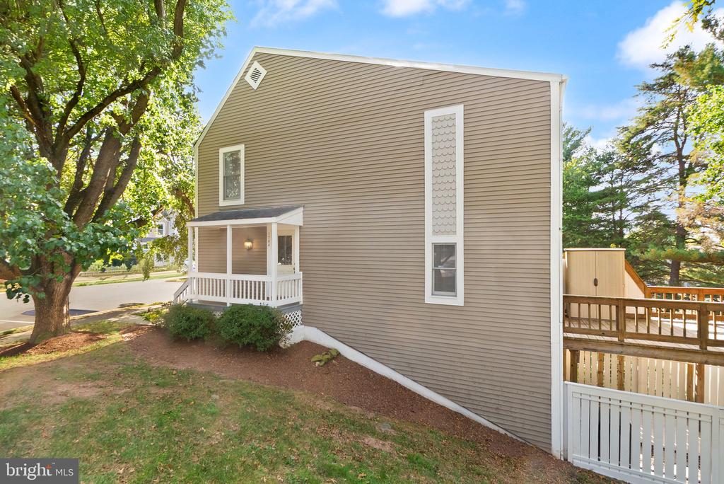 1700 QUIETREE DRIVE