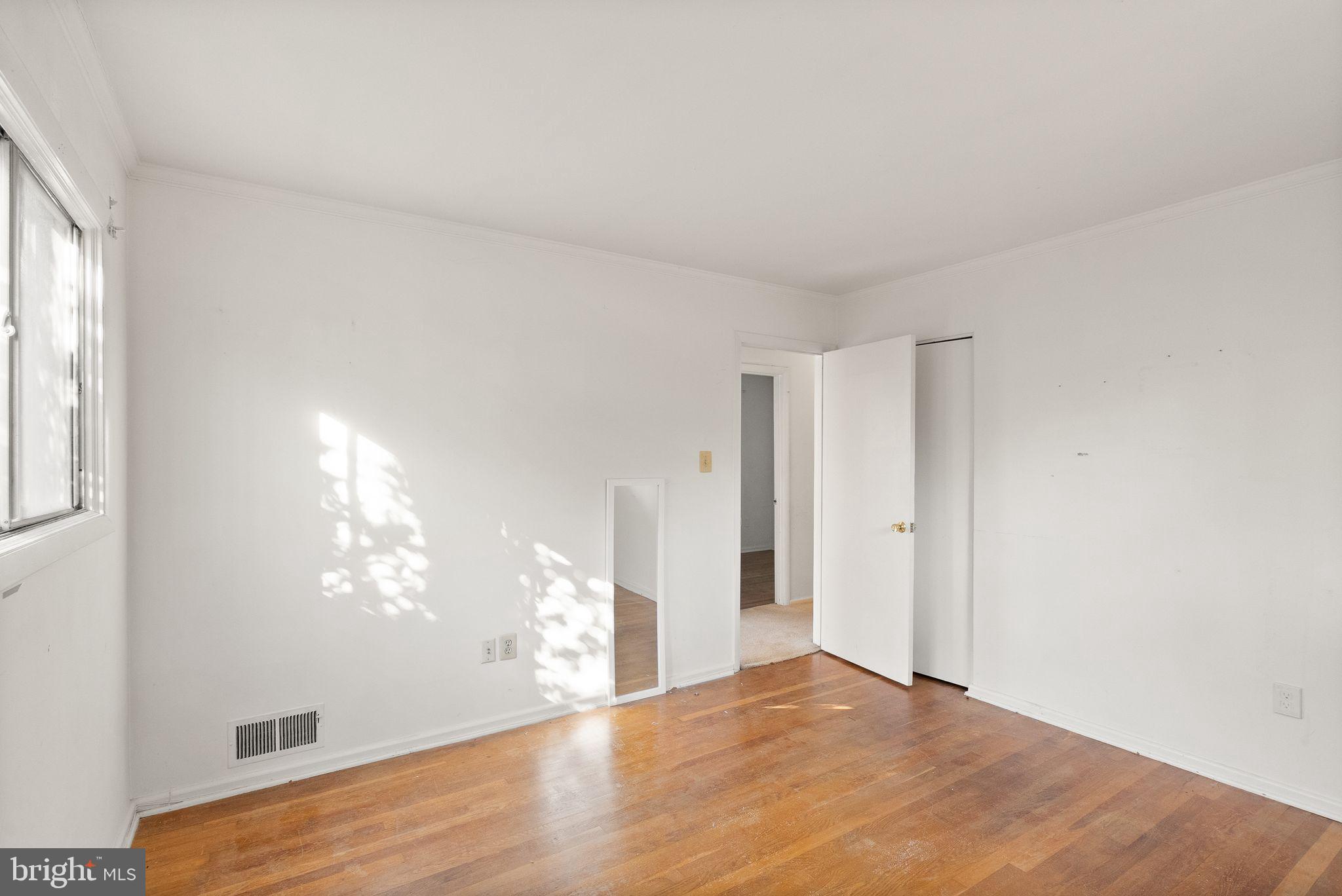 1412 PATRICK CIRCLE SW