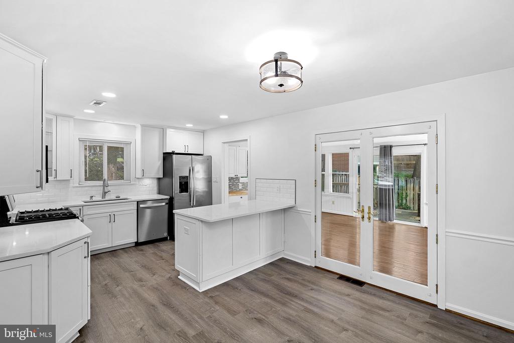 7408 MASONVILLE DRIVE