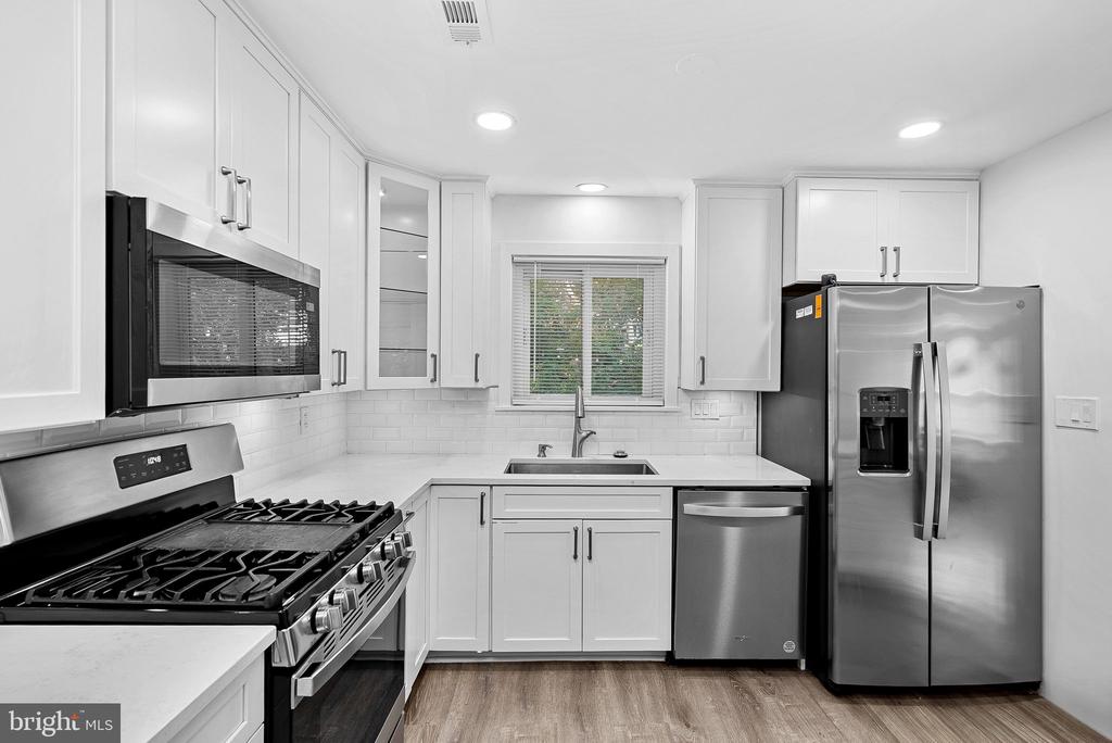 7408 MASONVILLE DRIVE