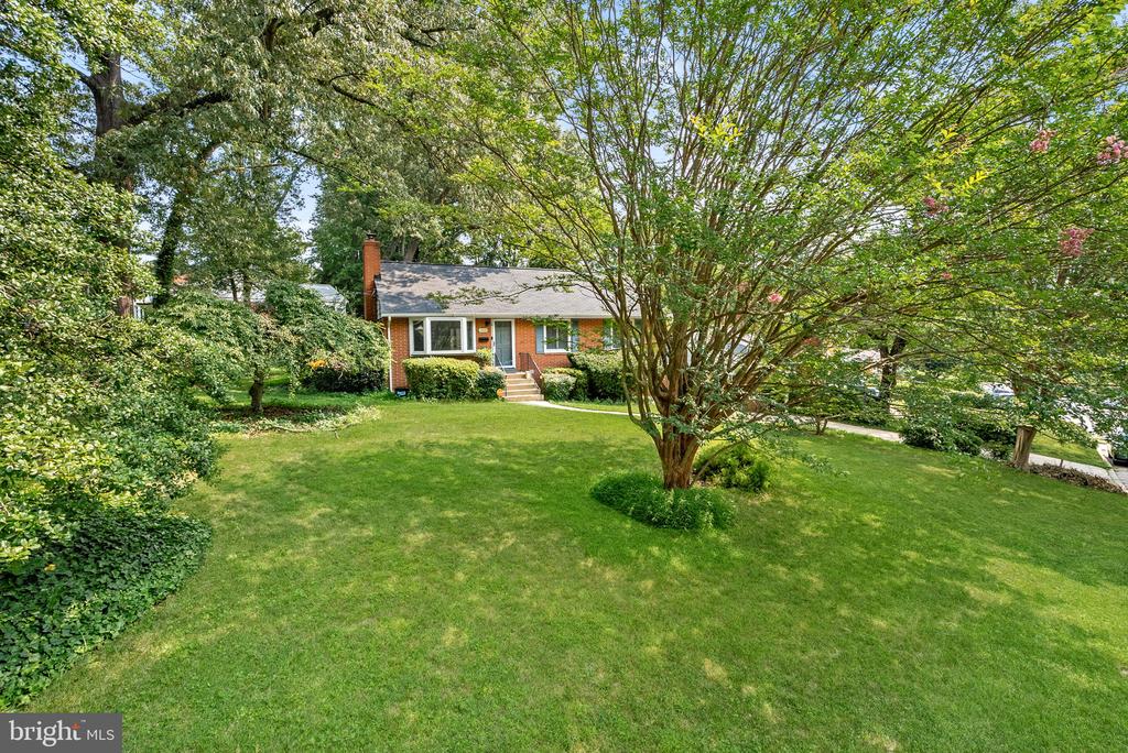 7408 MASONVILLE DRIVE
