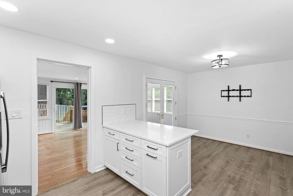 7408 MASONVILLE DRIVE
