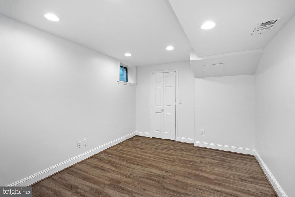 7408 MASONVILLE DRIVE