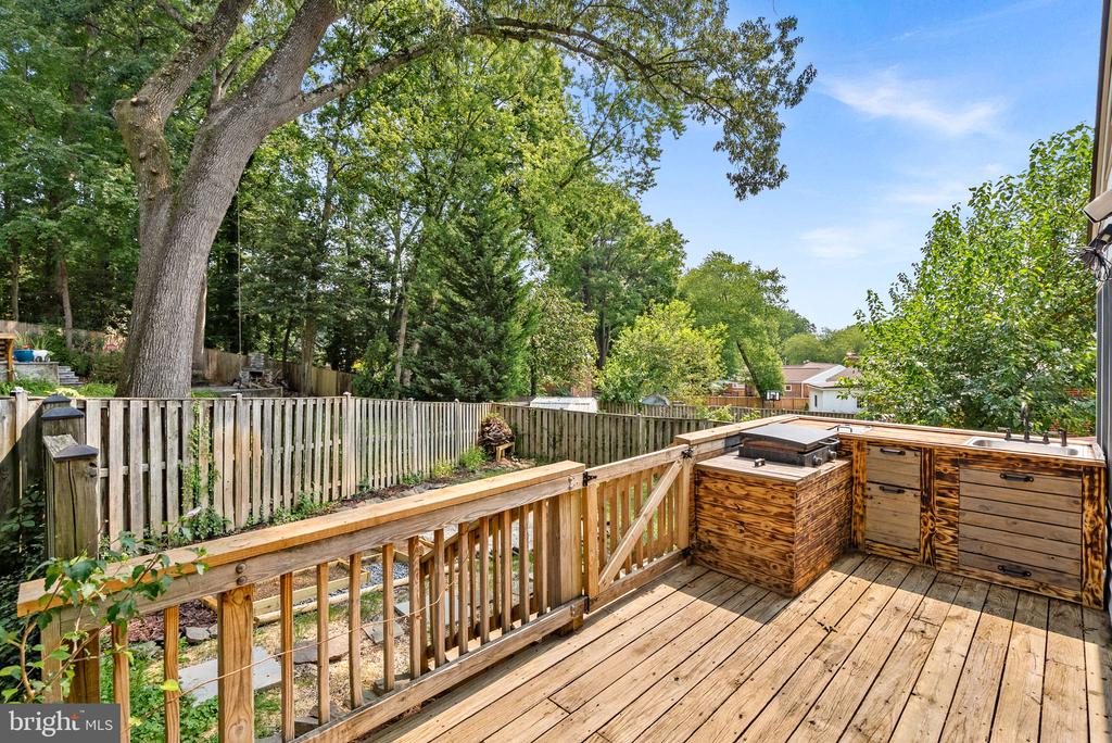7408 MASONVILLE DRIVE