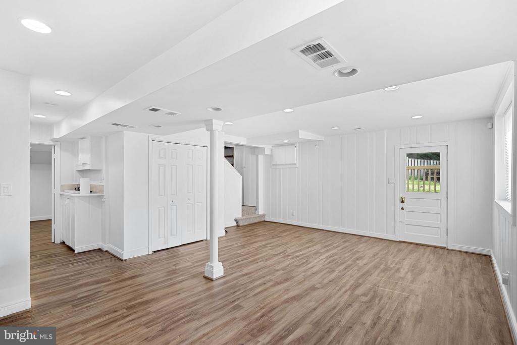 7408 MASONVILLE DRIVE