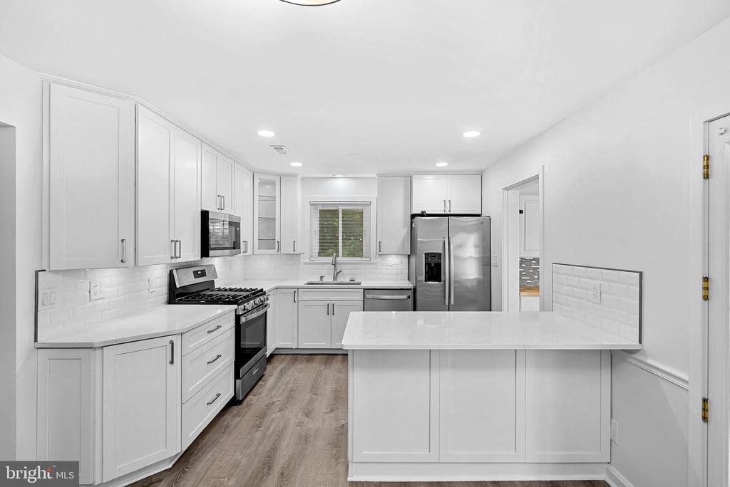 7408 MASONVILLE DRIVE