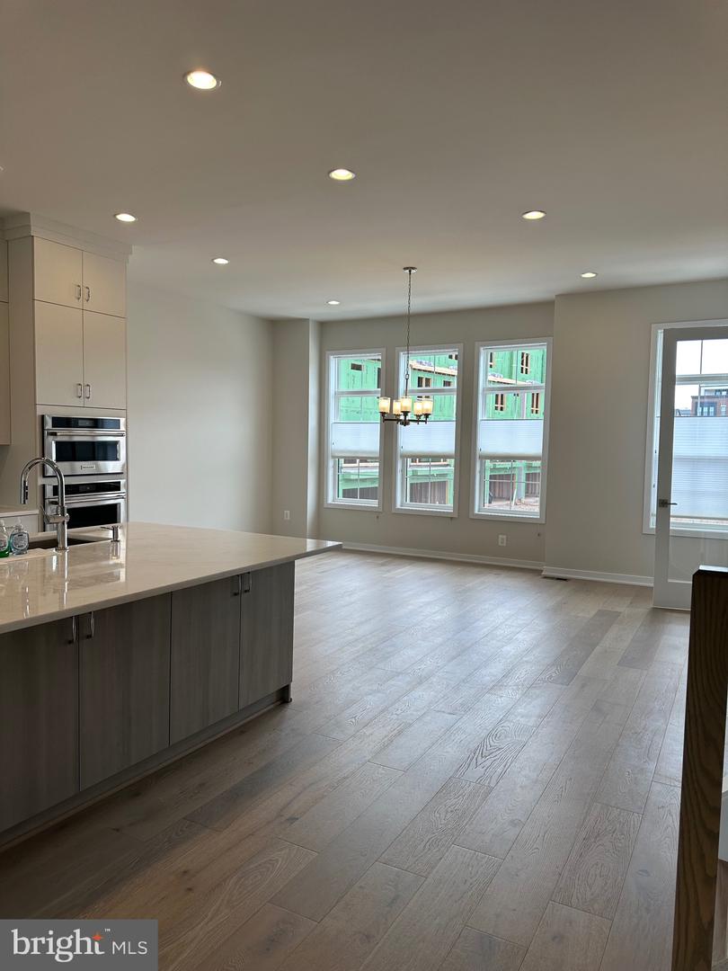 22272 Rivanna Shore Ter