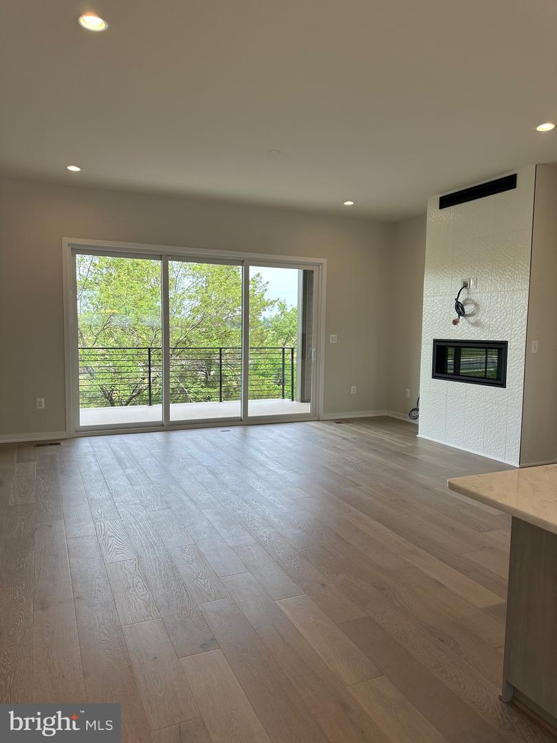 22272 Rivanna Shore Ter