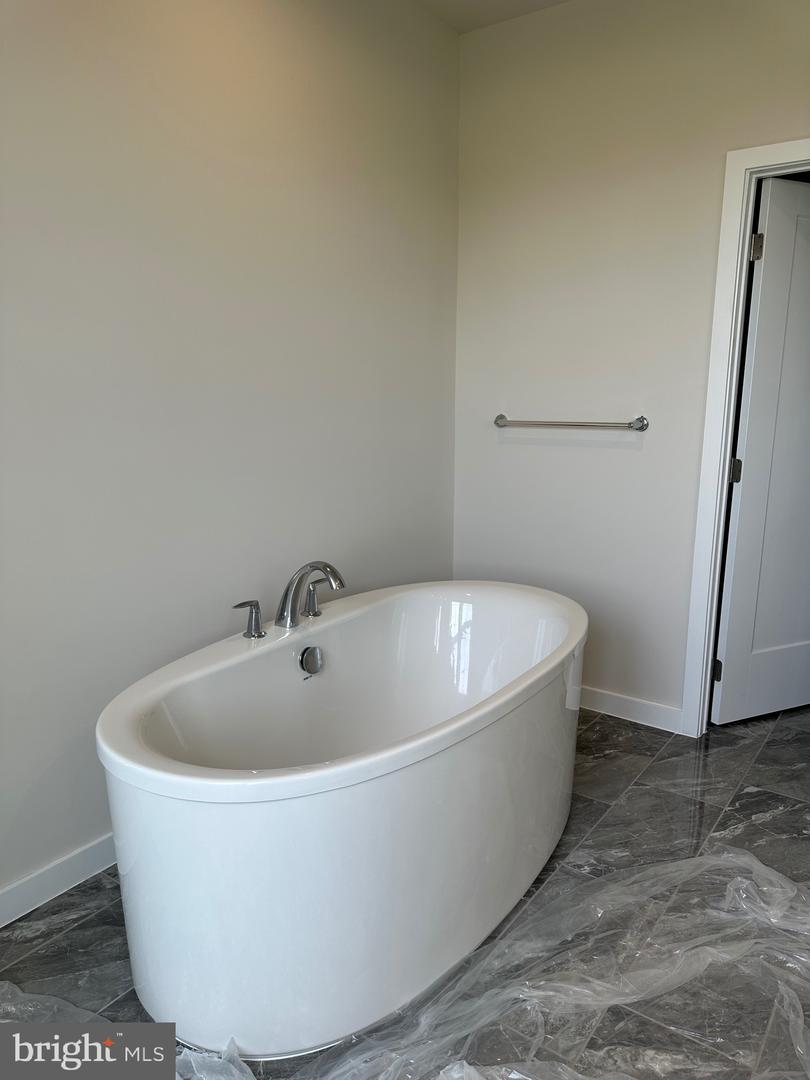 22272 Rivanna Shore Ter