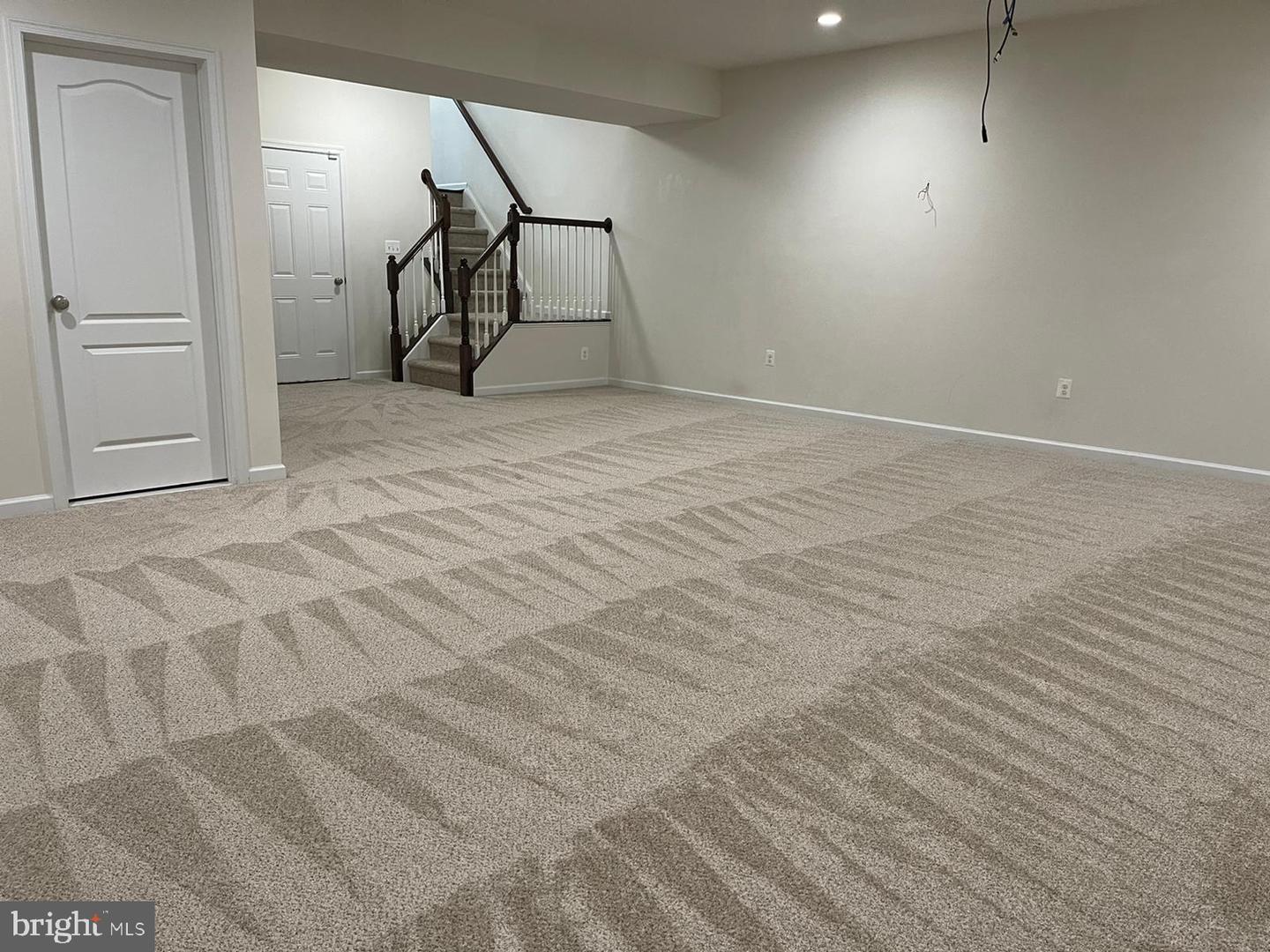 42841 Edgegrove Heights Ter