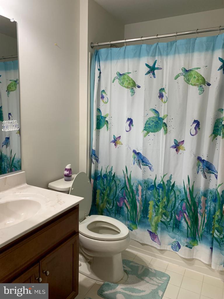 42841 Edgegrove Heights Ter