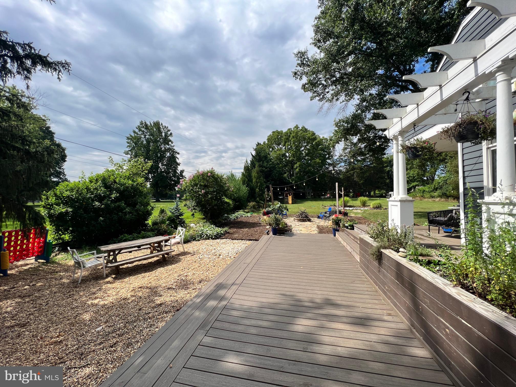 19386 Youngs Cliff Rd