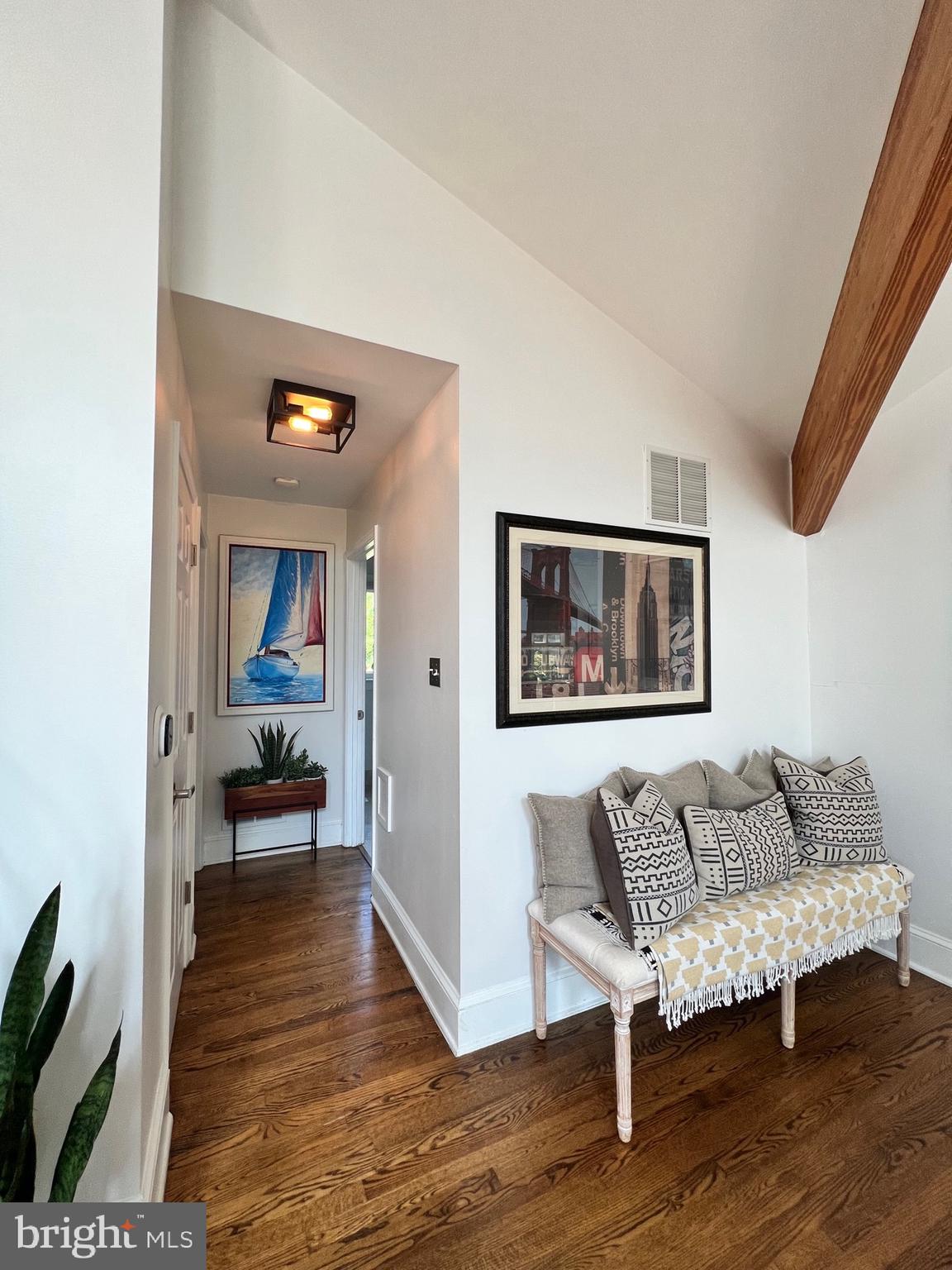 19386 Youngs Cliff Rd