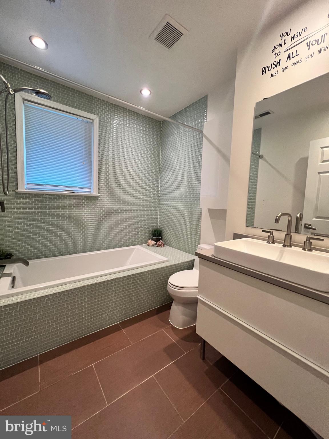 19386 Youngs Cliff Rd